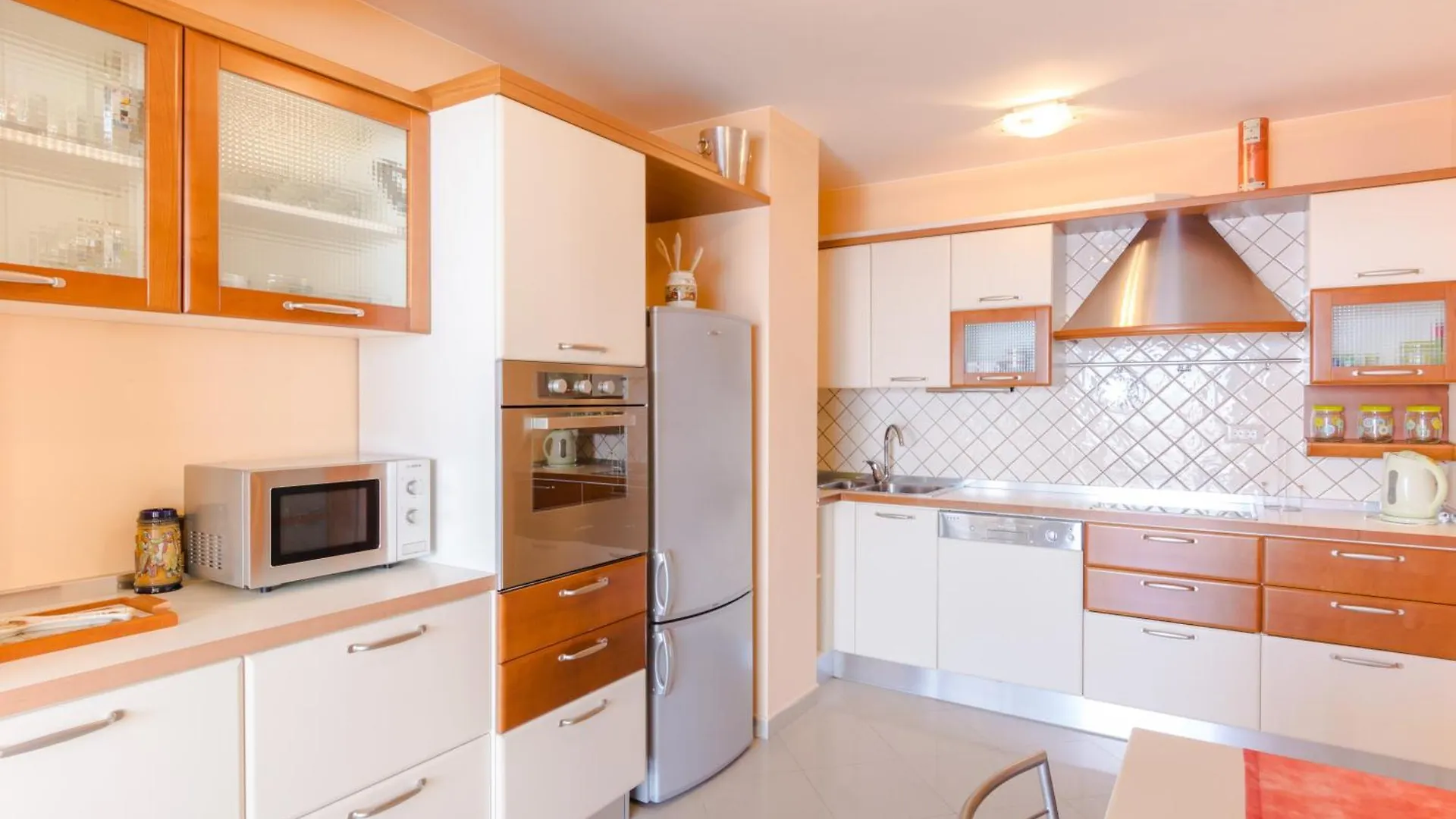 Penthouse Apartment With Terrace And Hot Tub - Ivan Split 0*,  Chorwacja