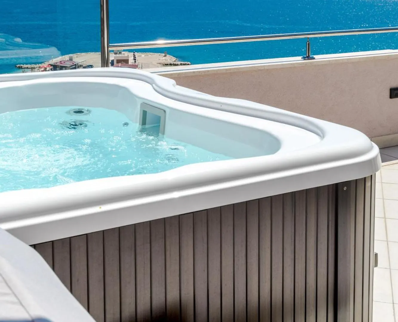 Penthouse Apartment With Terrace And Hot Tub - Ivan Split